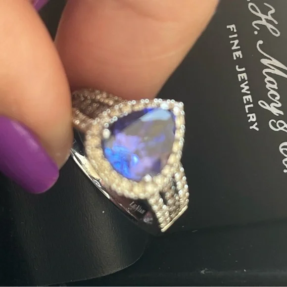 14K White Gold Blueberry Tanzanite Ring - Picture 9 of 16